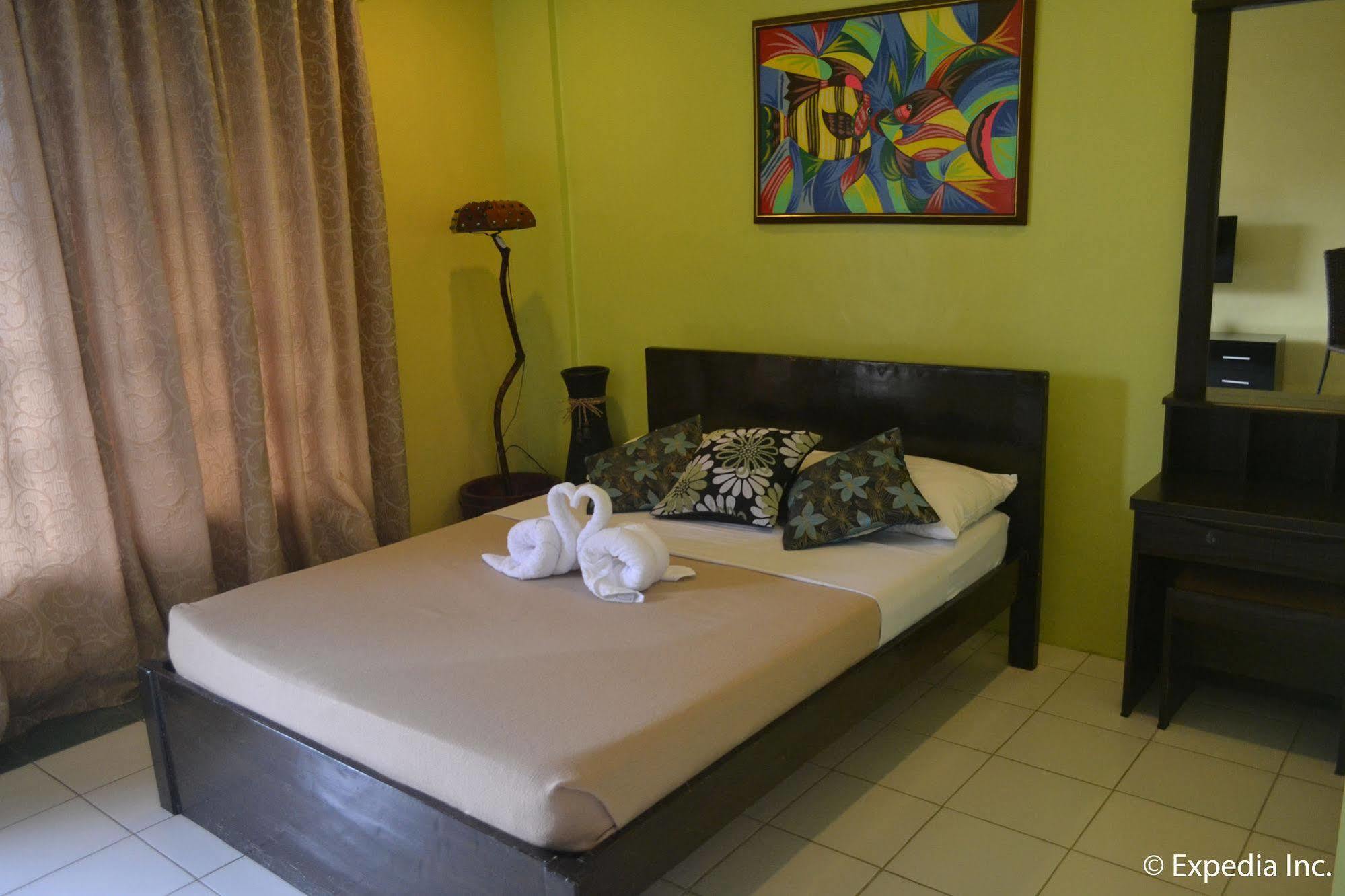 Lazea Tagaytay Inn Tagaytay City Exterior foto